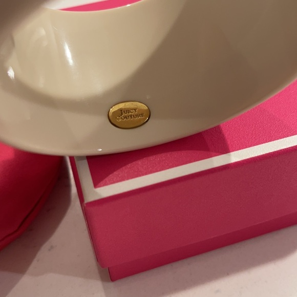 Juicy Couture bangle - Picture 2 of 7